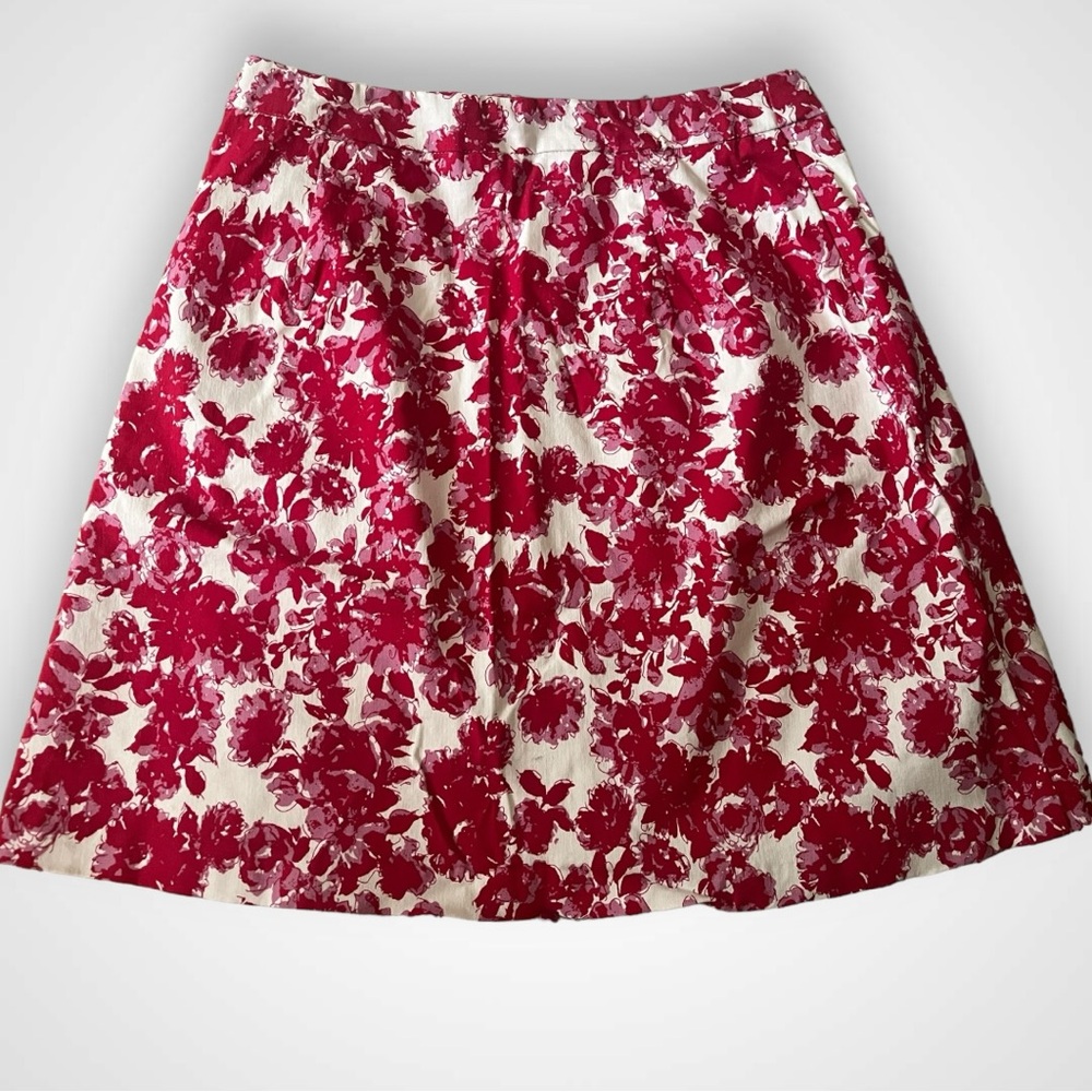 MARGARET M. Red White and Pink Floral A-Line Mini Skirt Petite Small | EUC